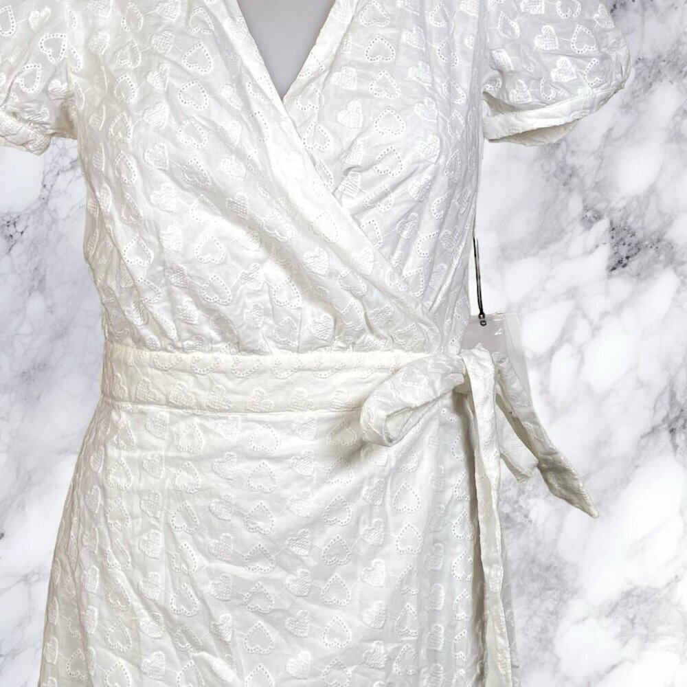 LPA Back Cutout Wrap Dress in White Embroidered Heart - Picture 6 of 11